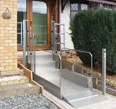 outdoor mobility lift